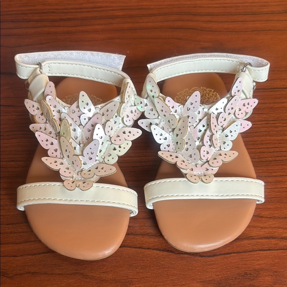 NWOT Toddler Girl's Sandal with Delicate Butterflies Polyurethane Sandals